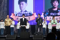 左から斎藤司、蔦谷好位置、大橋卓弥、akane。