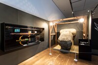 「生誕50周年記念 THE仮面ライダー展」内覧の様子。