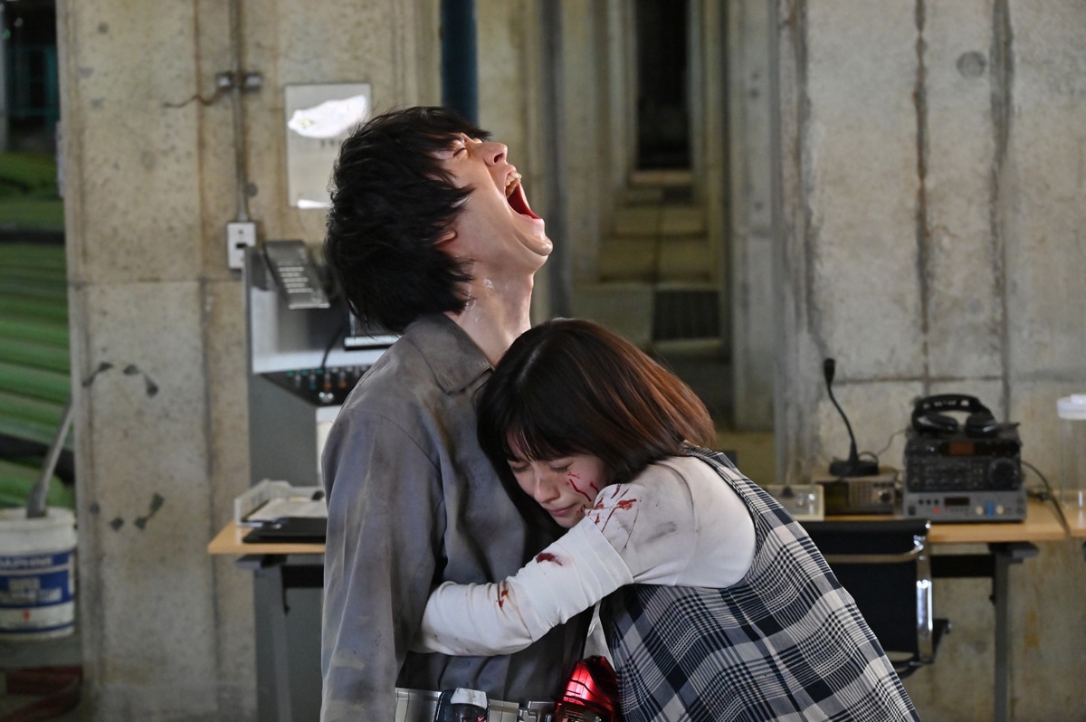 「リバイスレガシー 仮面ライダーベイル」