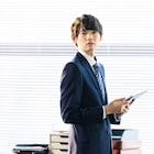 古川雄輝が「嫌われ監察官 音無一六」に出演、石丸謙二郎と尾美としのりも続投