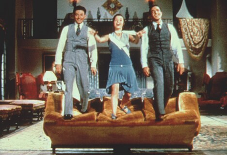 「雨に唄えば」