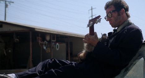 「シックス・ストリング・サムライ」