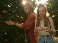 「二度と一緒にさまよわない」