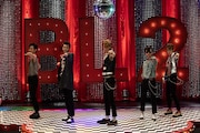 「絶対BLになる世界vs絶対BLになりたくない男」シーズン2のダンスシーン。