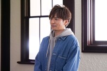 生田斗真演じる森川栄治。