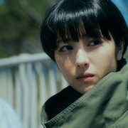 「やがて海へと届く」本編未使用の映像公開、浜辺美波演じるすみれが旅先で撮影