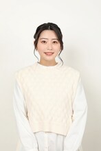 林姫乃役の冨手麻妙。