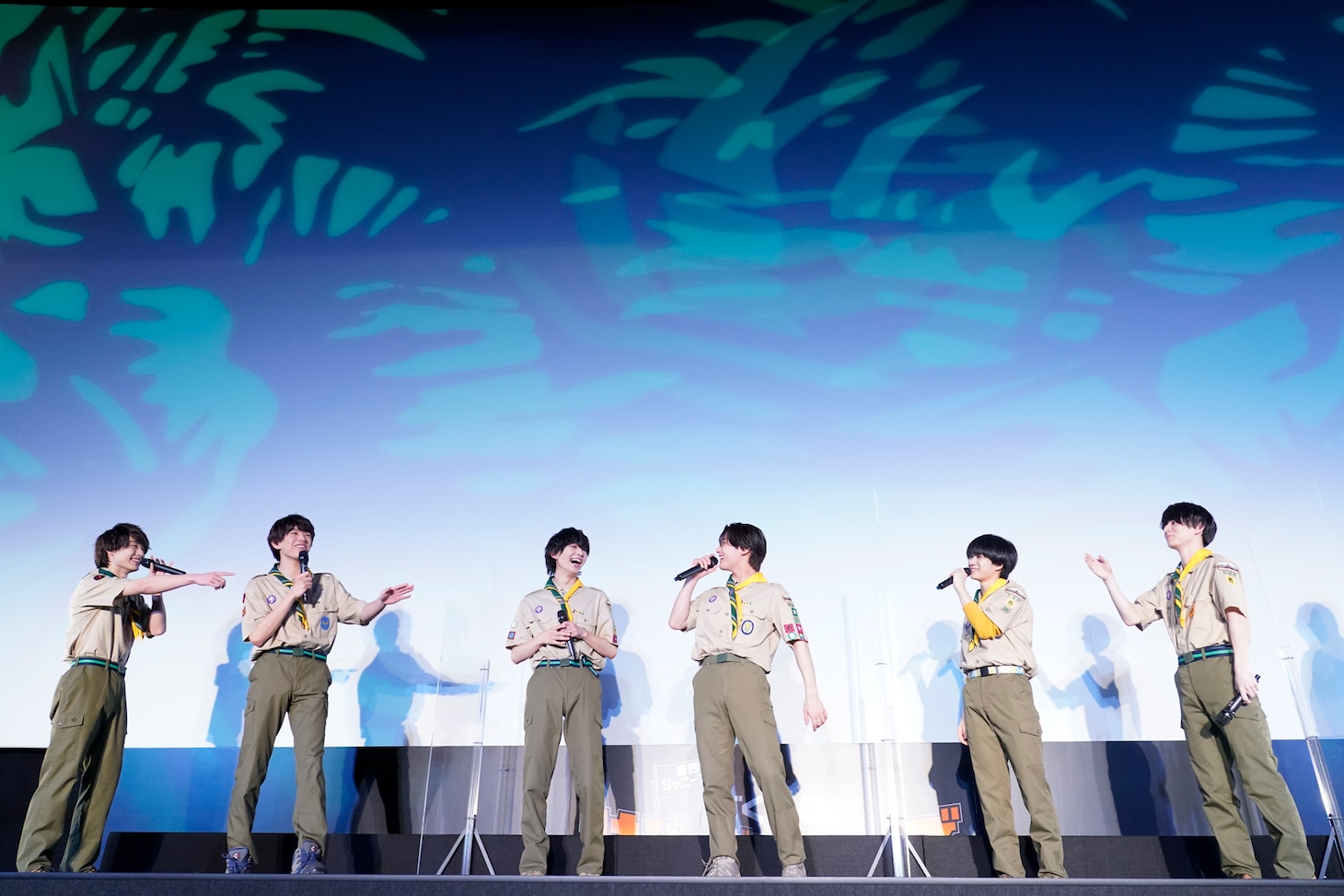 左から檜山光成、深田竜生、内村颯太、安嶋秀生、嶋崎斗亜、西村拓哉。