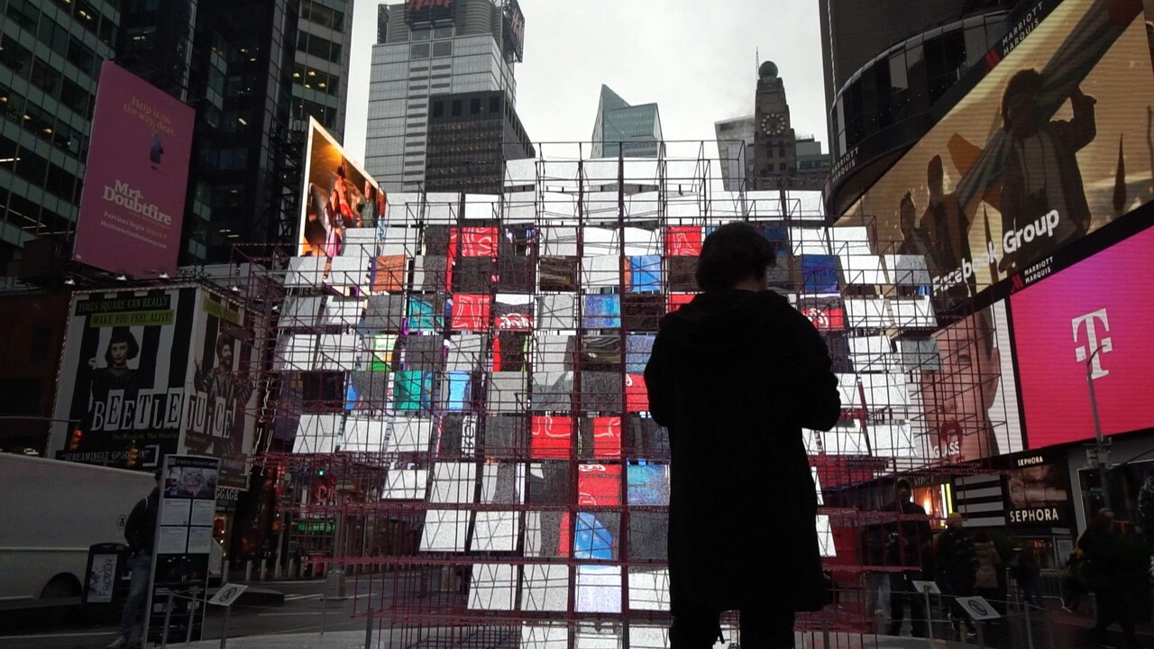 111の映画を紐解くドキュメンタリー、監督が思い語る「1本の中でマルチバースを」