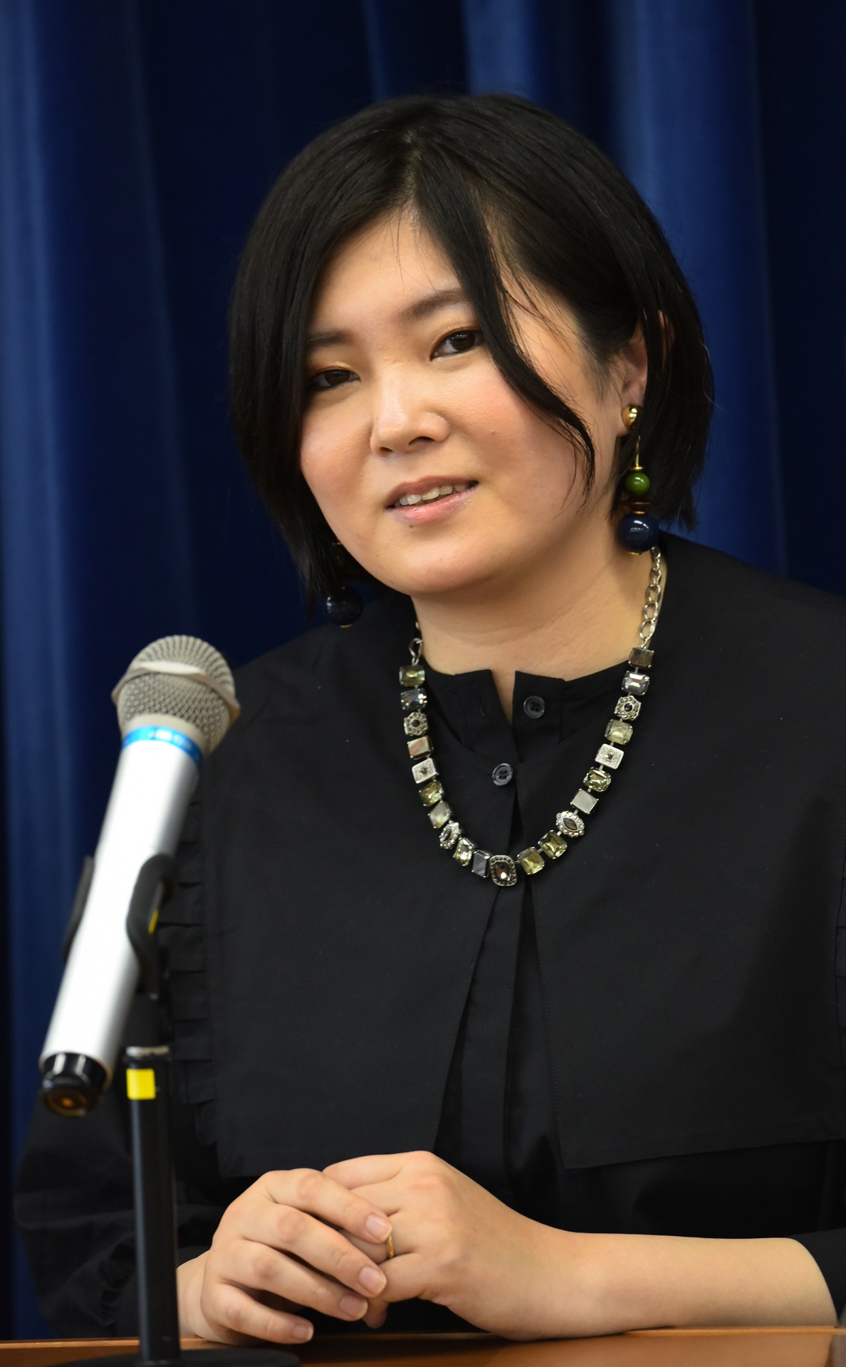 吉田恵里香