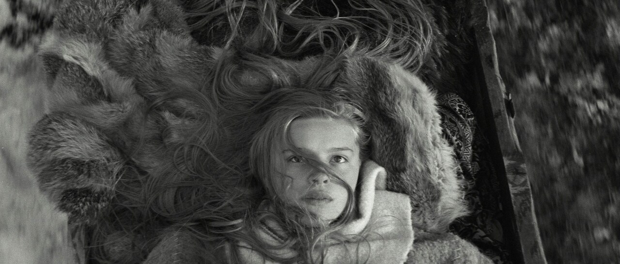 日本劇場初公開、1967年のチェコ映画「マルケータ・ラザロヴァー」予告編が到着