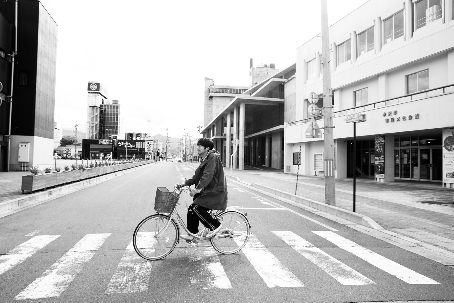 「眞島秀和PHOTO BOOK Home」より。