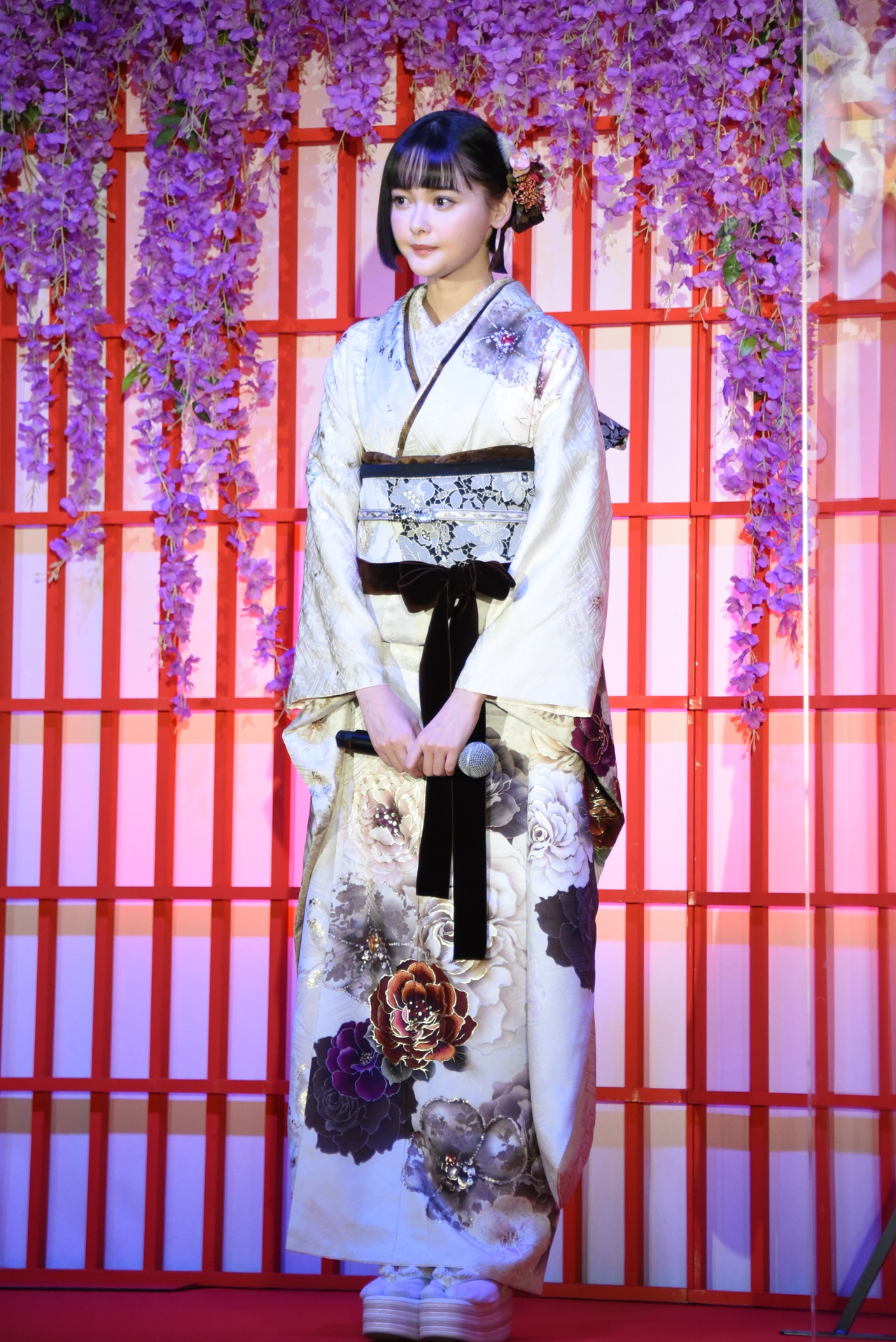玉城ティナ