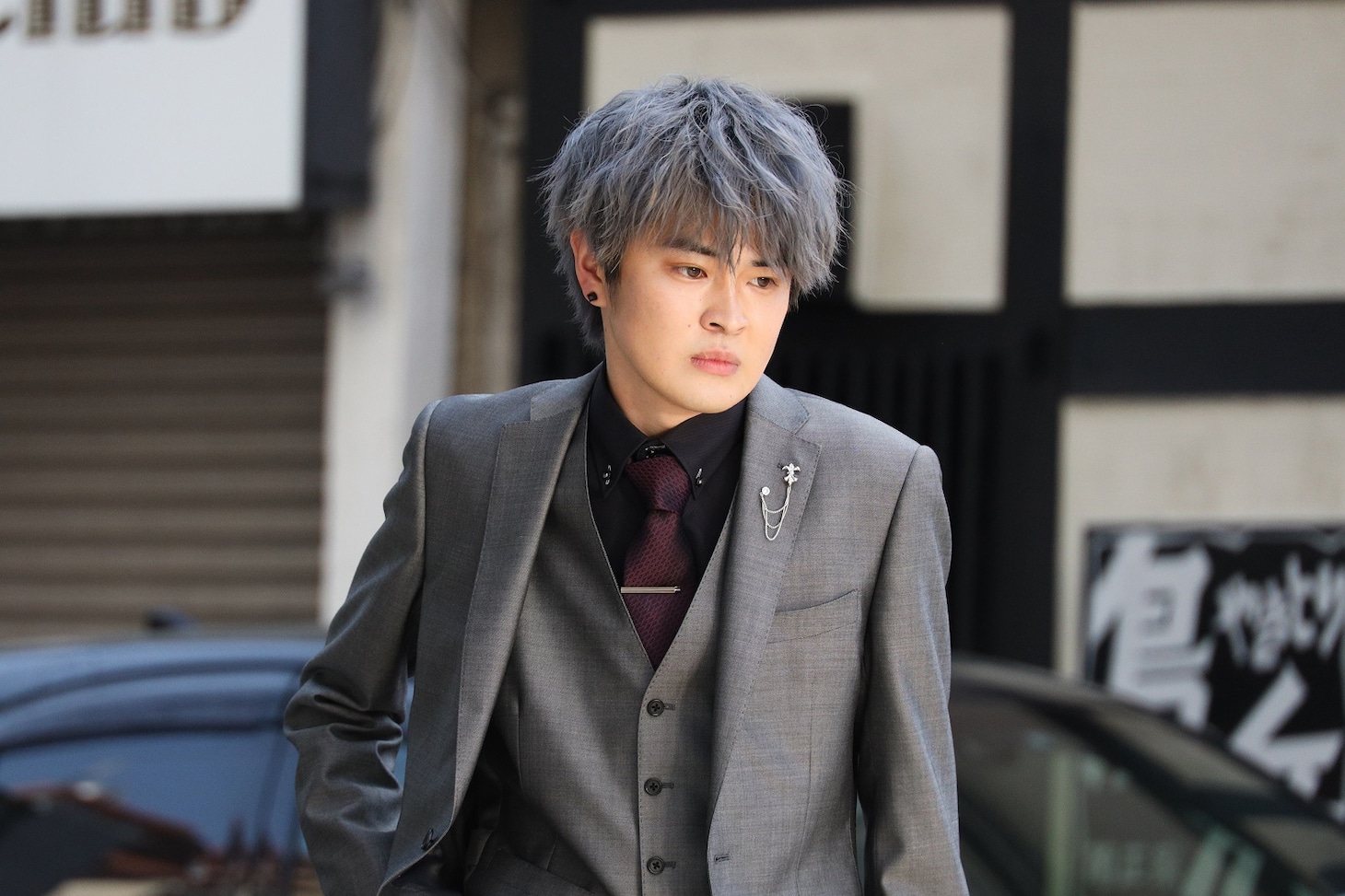 望月歩演じる黒丑益也。