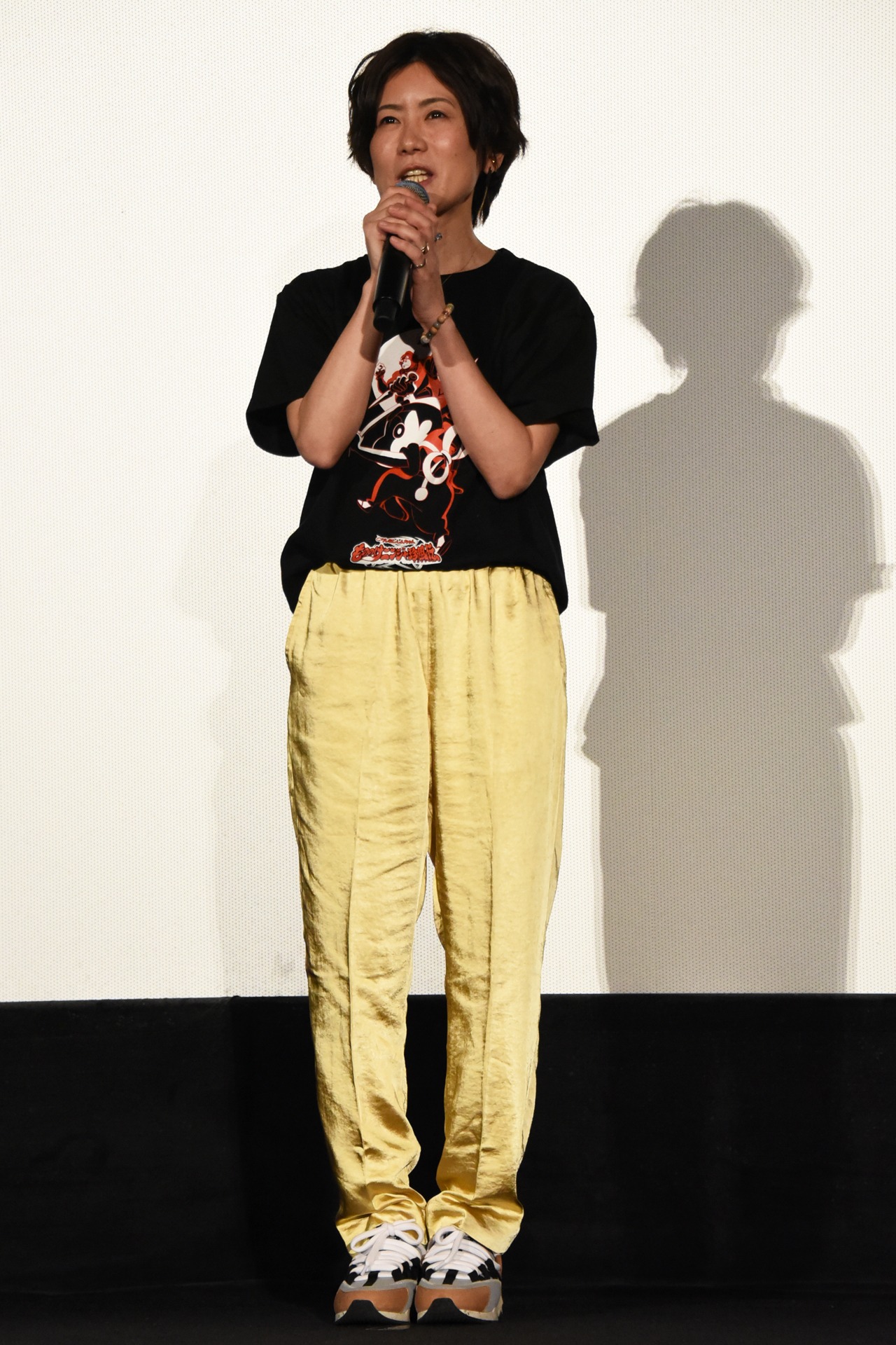 小林由美子