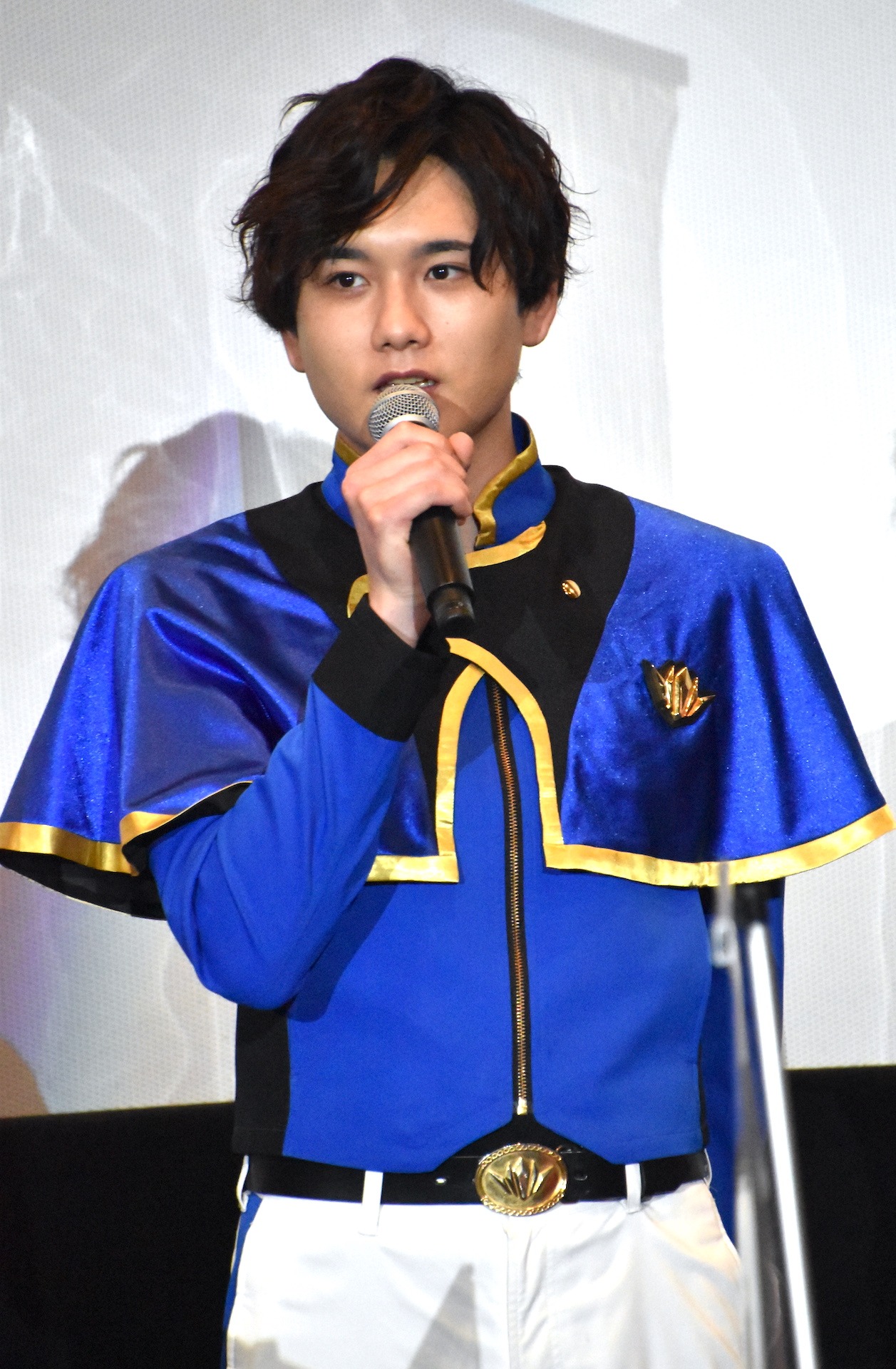 水石亜飛夢