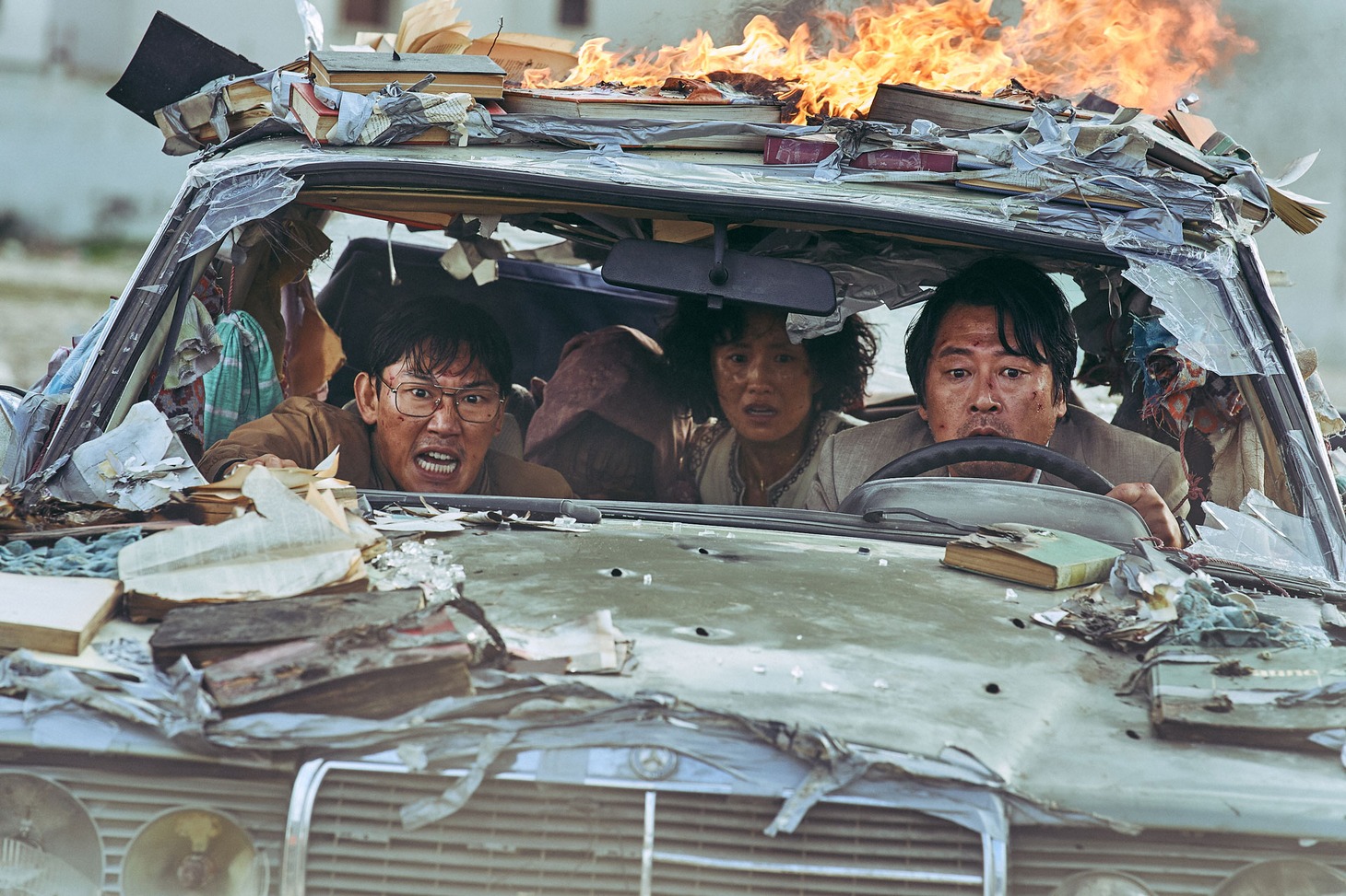 「モガディシュ 脱出までの14日間」新場面写真