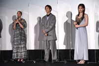 左から広瀬アリス、窪田正孝、本田翼。