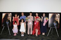 MOVIX川口で行われた「マイスモールランド」公開記念舞台挨拶の様子。