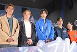 「バブル」MX4D体感イベントの様子。左から荒木哲郎、ZEN、志尊淳、朝倉聖、永井音寧。