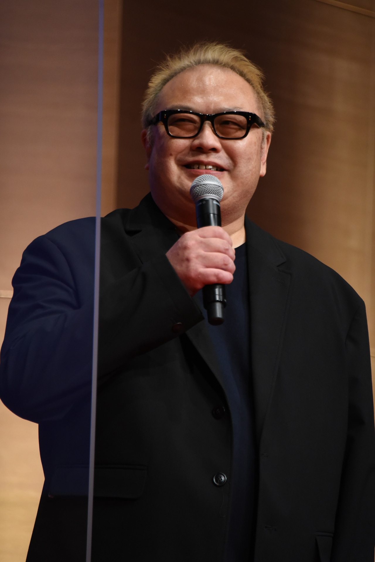 秋山純