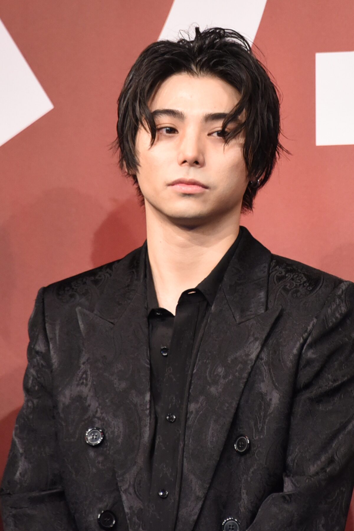 村上虹郎 バスカヴィル家の犬 ディーン フジオカ 岩田剛典に母性本能をくすぐられる 画像 動画ギャラリー 10 16 映画ナタリー