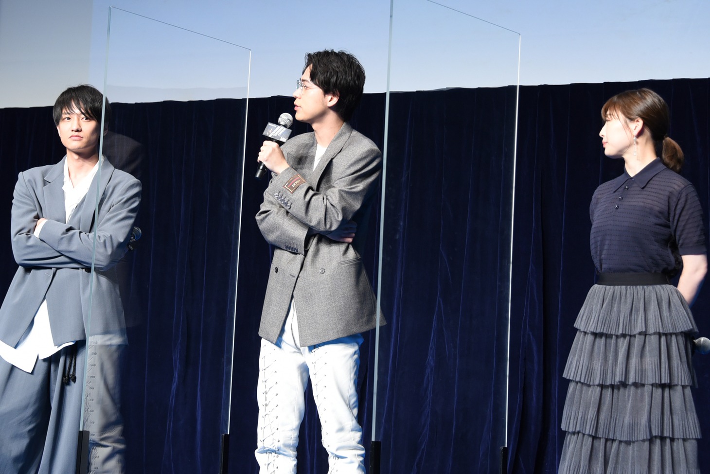 左から藤原季節、成田凌、伊藤沙莉。