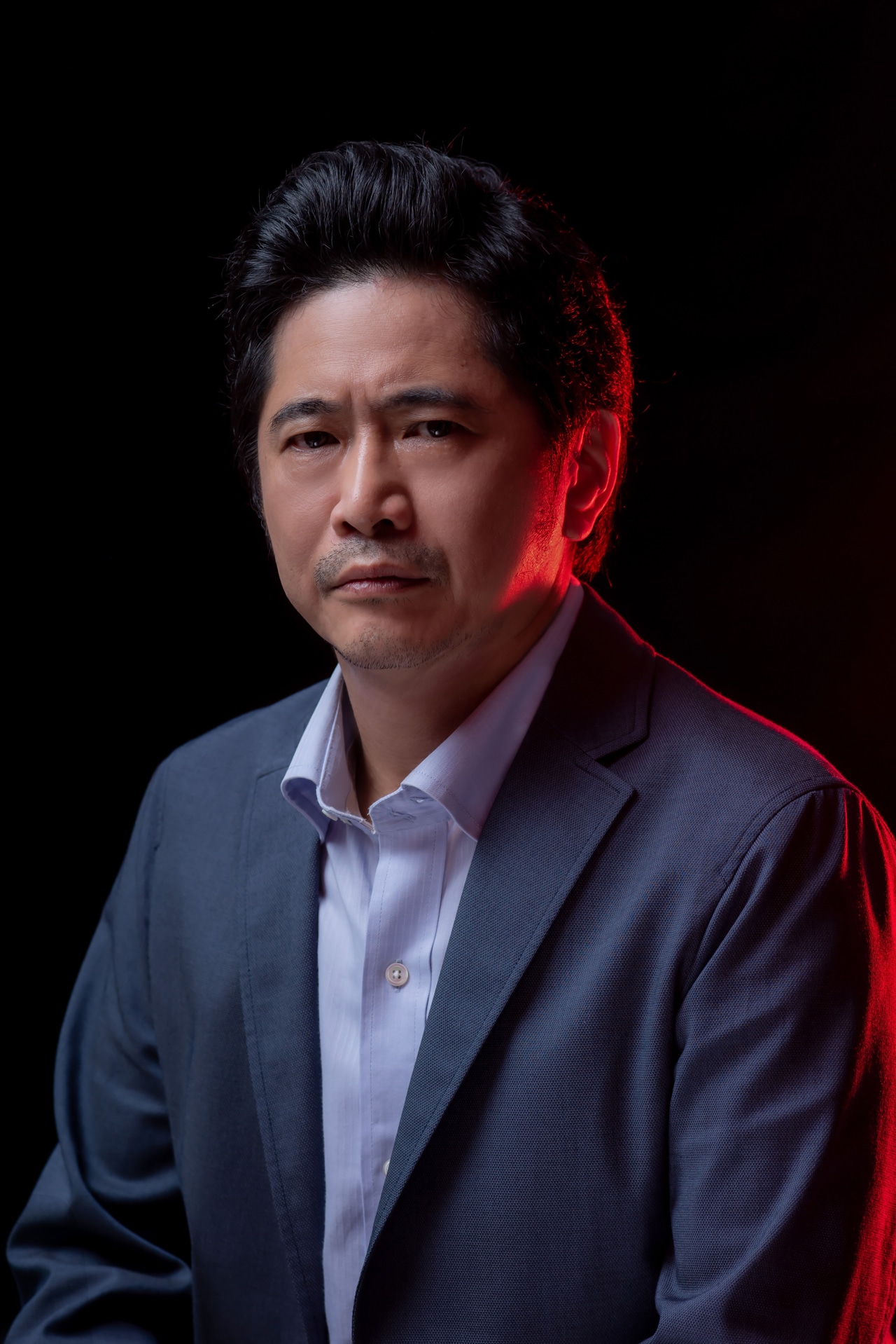 湯田正広役の萩原聖人。