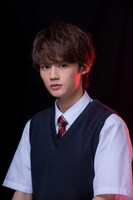 湯田一真役の藤原大祐。