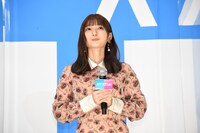 高野麻里佳
