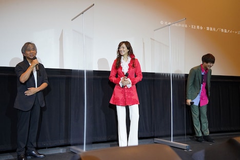 左からはやみねかおる、大和悠河、広瀬裕也。