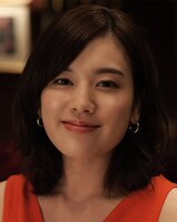 筧美和子演じる三橋早苗。