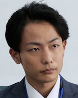 田中俊介演じる佐々木良平。