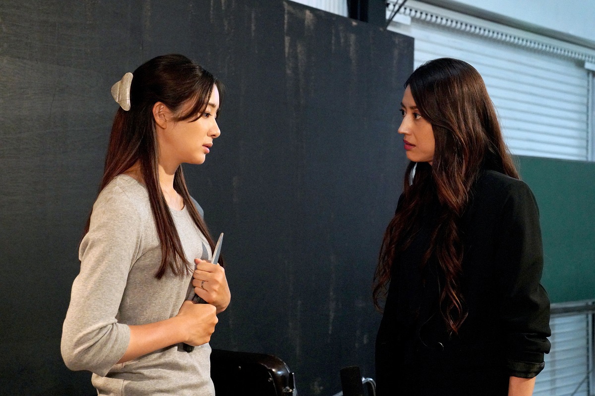 足立梨花と小沢真珠がドラマ「悪女のすべて」で共演、劇団員たちの争い描く