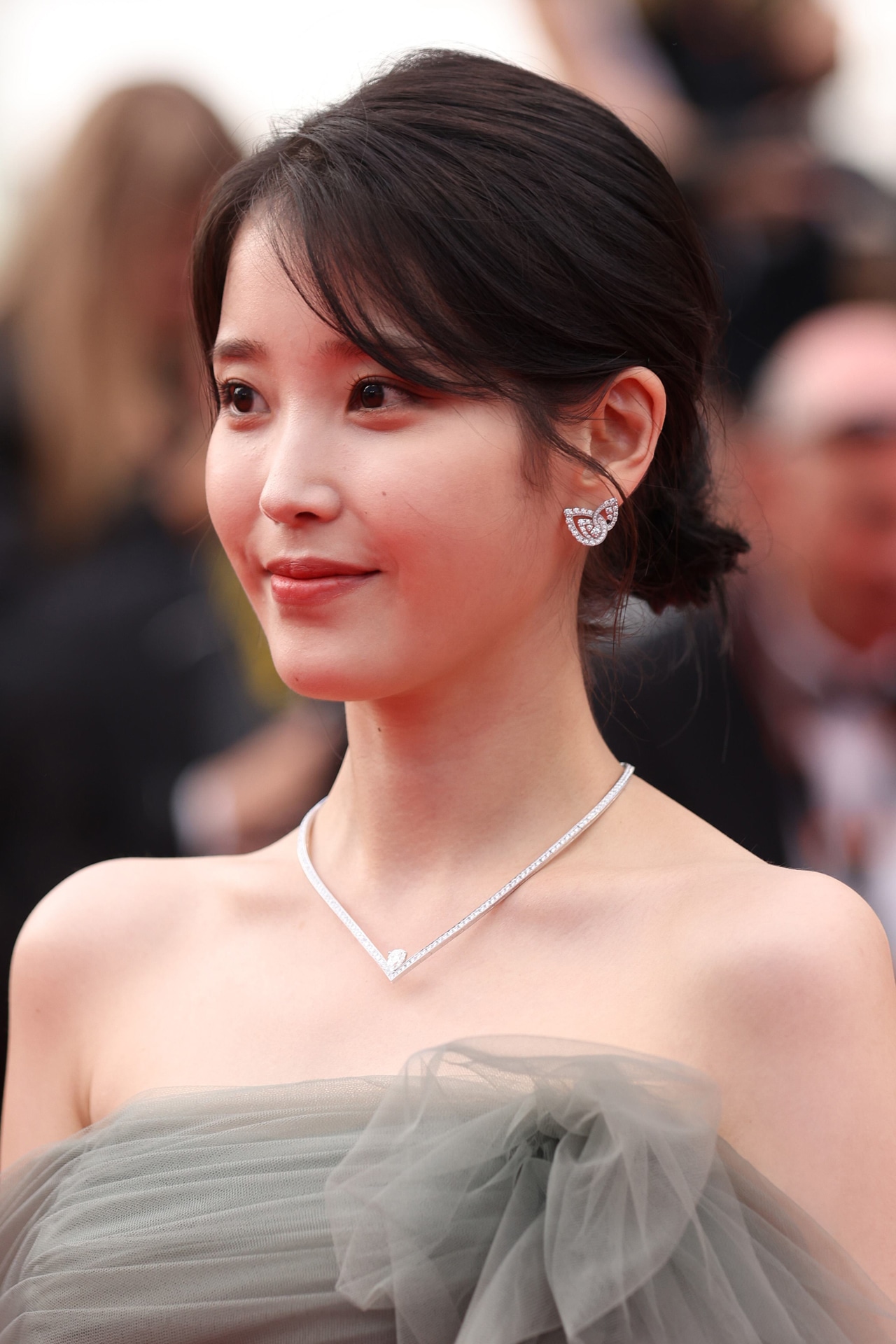 イ・ジウン（IU）