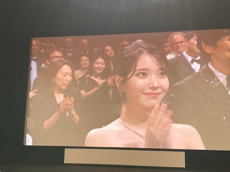 イ・ジウン（IU）