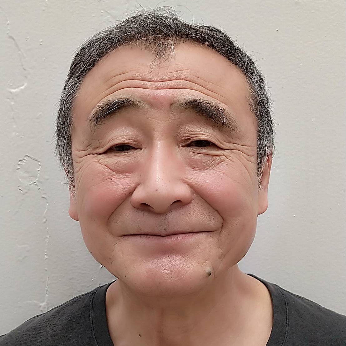 内木英二