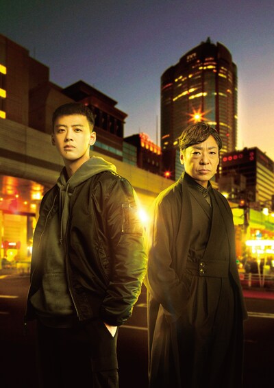 「六本木クラス」より、竹内涼真演じる宮部新（左）と香川照之演じる長屋茂（右）。