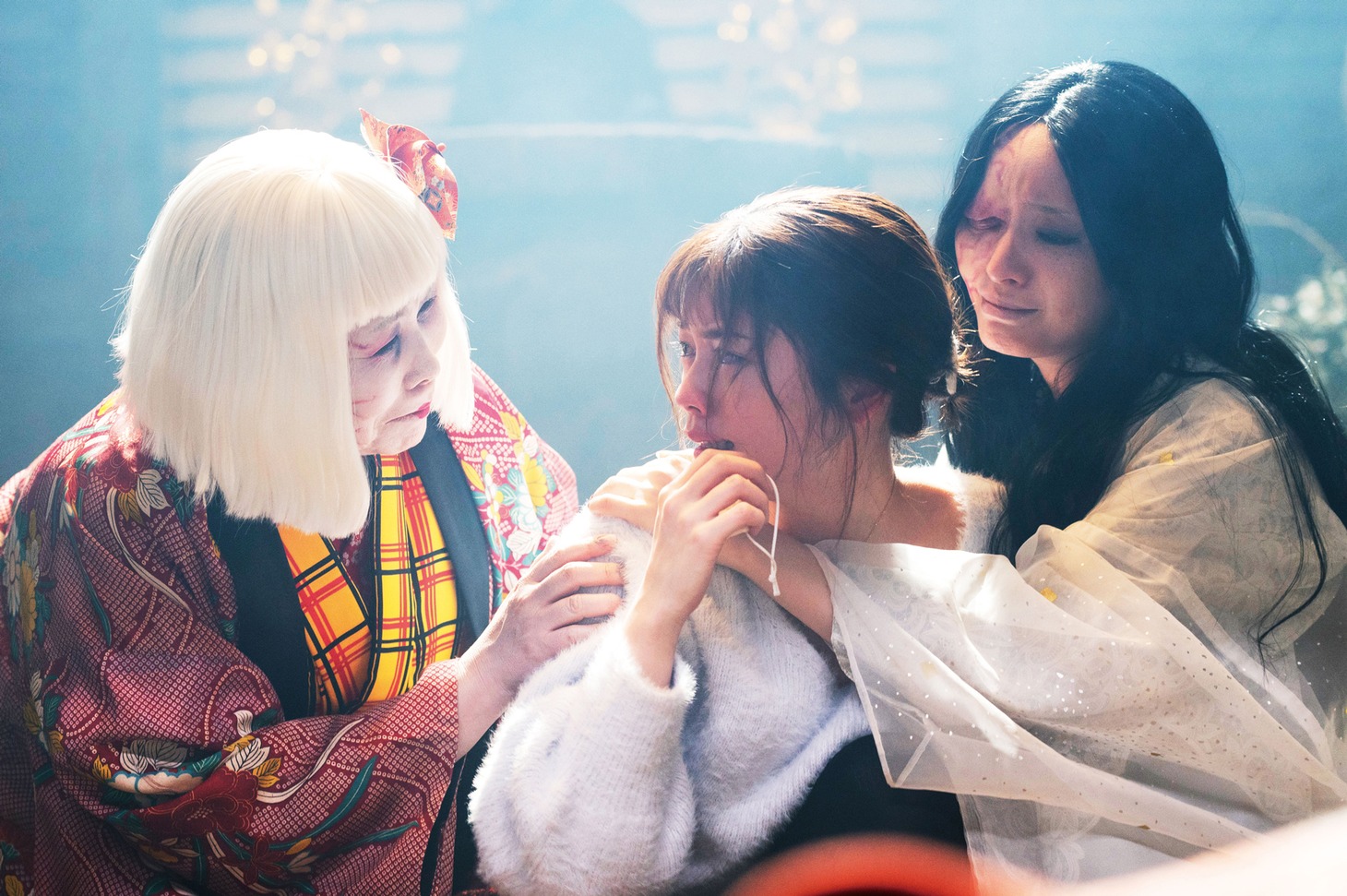 「妖怪シェアハウス─白馬の王子様じゃないん怪─」新場面写真