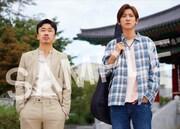 公開1週目に配布されるフォトカードのビジュアル。