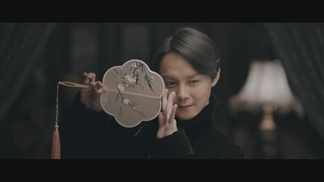 「君、花海棠の紅にあらず」