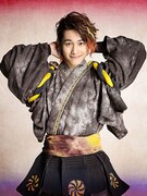 小林亮太演じる亞門。