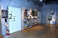 ユーロスペースのロビー。