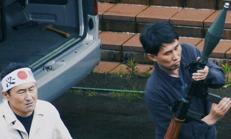 「宇宙人の画家」新場面写真