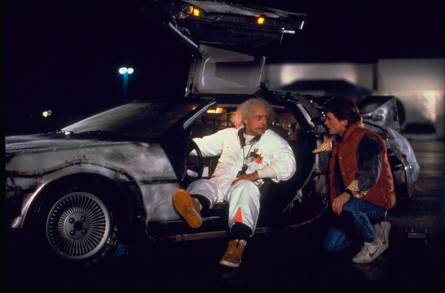 「バック・トゥ・ザ・フューチャー」 (c) 1985 UNIVERSAL CITY STUDIOS. ALL RIGHTS RESERVED.