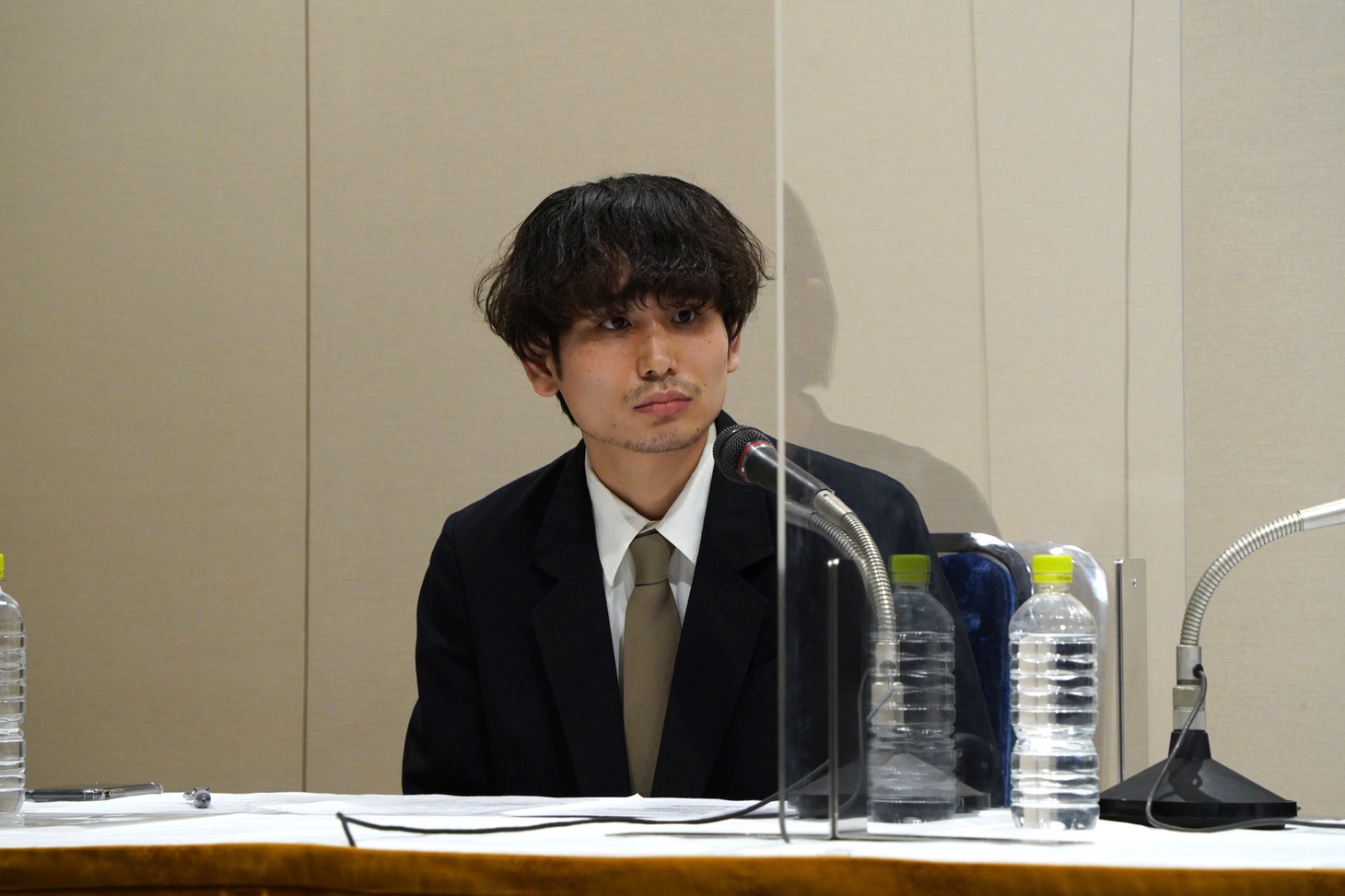 内山拓也