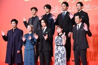「キングダム2 遥かなる大地へ」完成報告会の様子。
