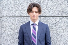 小笠原海演じる竹田貴志。