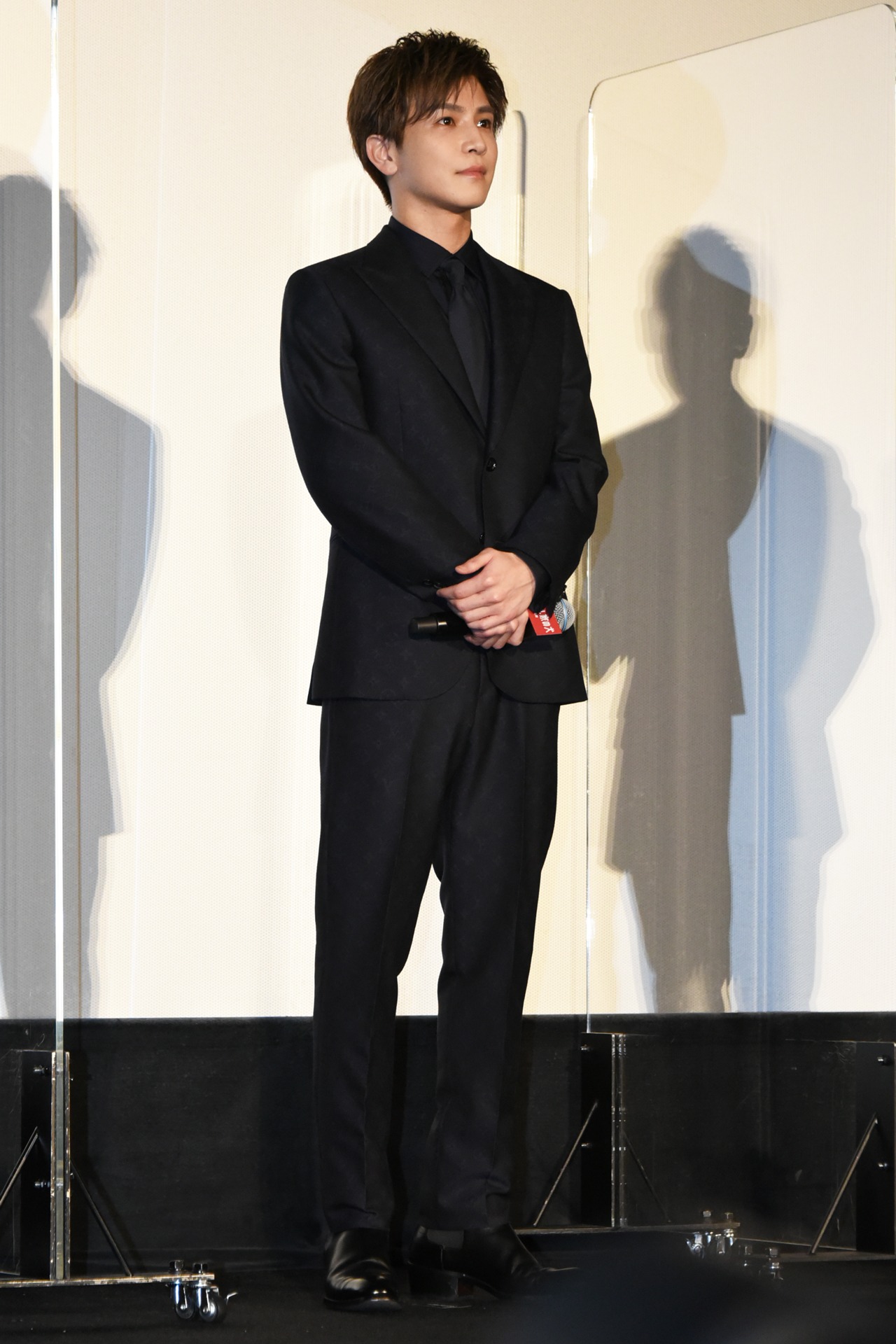 岩田剛典