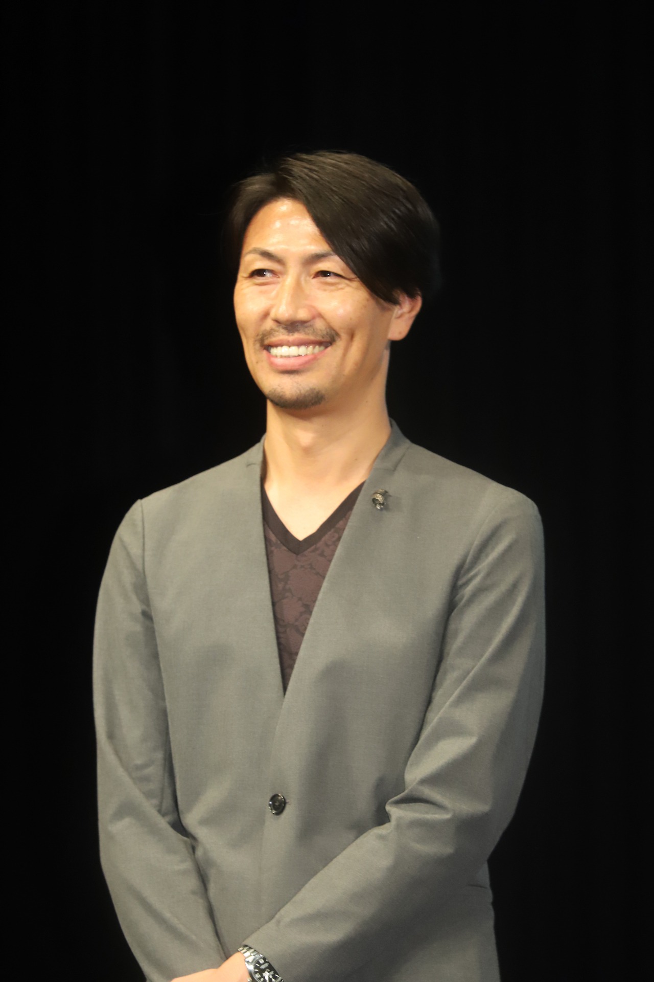 プロデューサーの高橋義人。